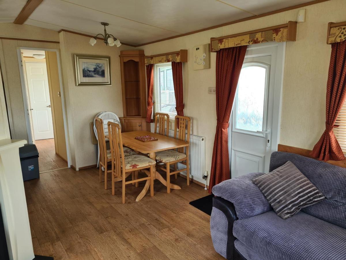 6 Berth Central Heated On Golden Sands Vintage Ingoldmells Exterior photo